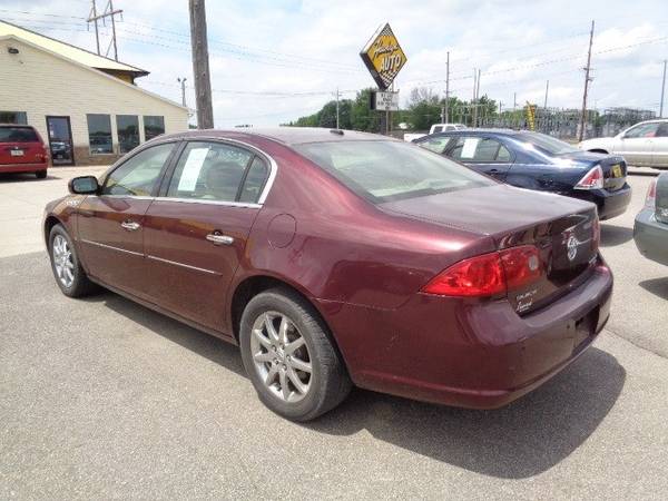 2007 Buick Lucerne 4dr Sdn V6 CXL Leather Good Tires 3.8-v6! for sale in Marion, IA – photo 3