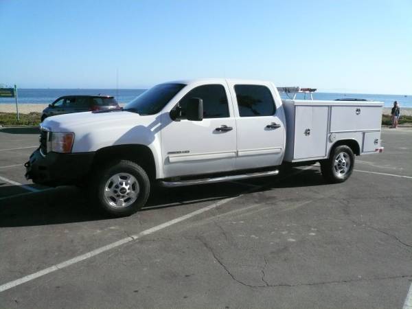 2011 GMC 2500HD Crew Cab 4X4 Utility Body for sale in Santa Barbara, CA