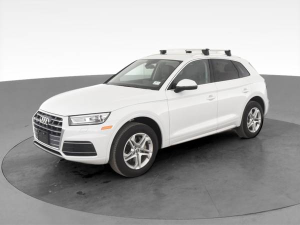 2019 Audi Q5 Premium Sport Utility 4D suv White - FINANCE ONLINE -... for sale in Chicago, IL – photo 3