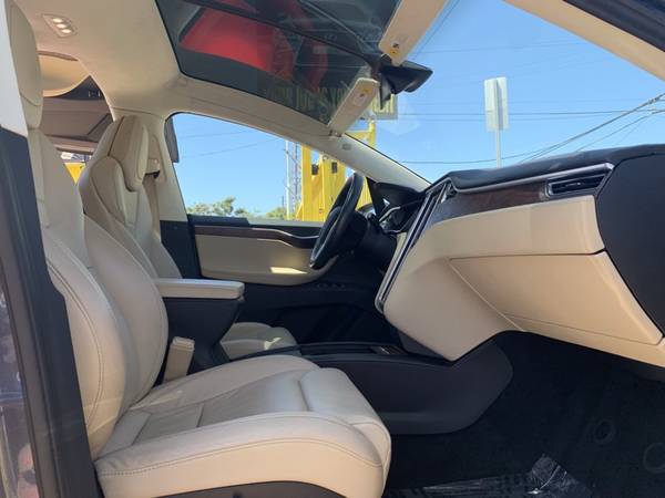 2017 Tesla Model X 90D suv for sale in INGLEWOOD, CA – photo 17