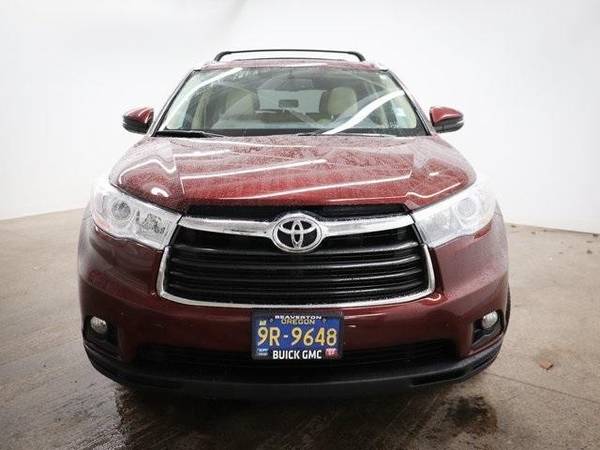 2015 Toyota Highlander All Wheel Drive AWD 4dr V6 XLE SUV - cars &... for sale in Portland, OR – photo 3
