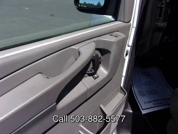2009 Chevrolet Chevy Express LT 12 Passenger Van 3500 1Owner for sale in Milwaukie, OR – photo 23