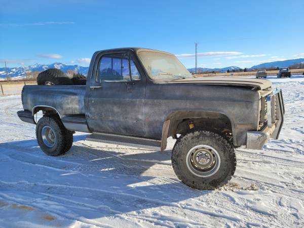 1984 chevy step side 4x4 - cars & trucks - by owner - vehicle... for sale in Bozeman, MT