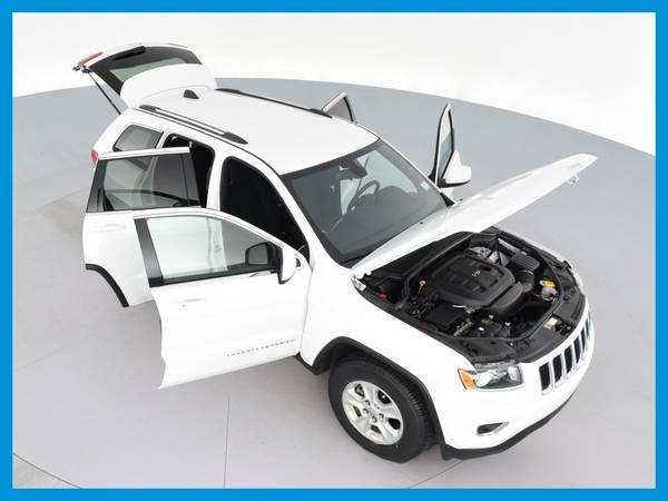 2016 Jeep Grand Cherokee Laredo E Sport Utility 4D suv White for sale in Albany, GA – photo 21