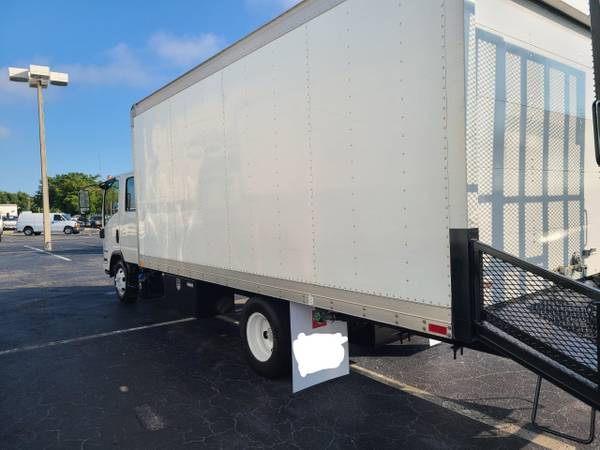 2014 ISUZU CREW CAB LANDSCAPE BOX - cars & trucks - by dealer -... for sale in Pompano Beach, FL – photo 3