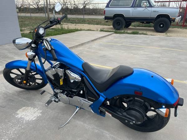2016 Honda VT1300CX - - by dealer - vehicle for sale in SAN ANGELO, TX – photo 9