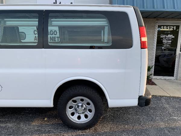 2011 Chevrolet Express 1500 AWD Cargo Van chevy all wheel drive 4wd... for sale in Mokena, MI – photo 23