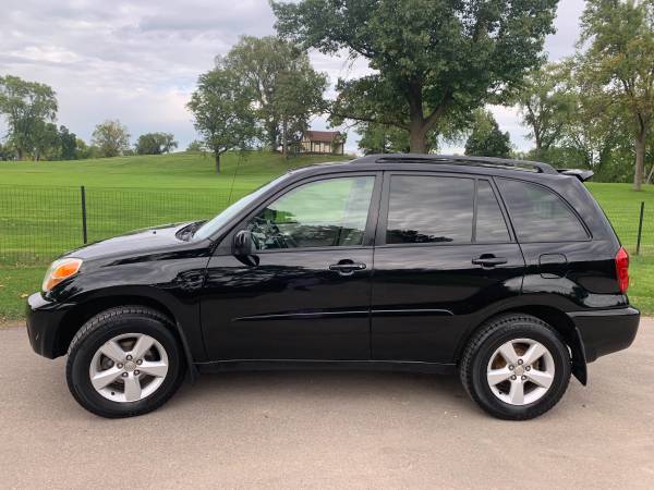 04 Rav4L 2 WD, 131k, 1 Owner, 33 Svcs, 10+ Cond No Issues Read Post for sale in Minneapolis, MN – photo 4