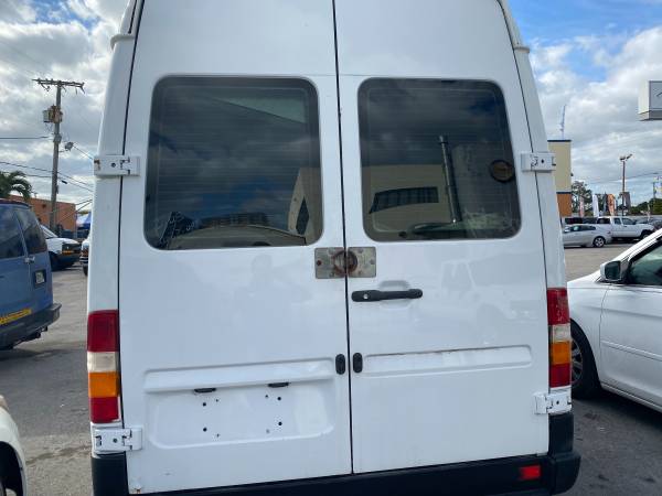 2005 Mercedes Benz Sprinter - cars & trucks - by dealer - vehicle... for sale in Miami, FL – photo 3