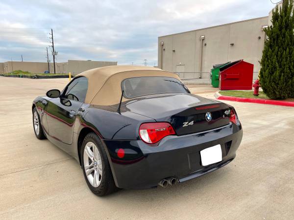 2007 BMW Z4 3 0 roadster convertible automatic excellent condition for sale in Sugar Land, TX – photo 3