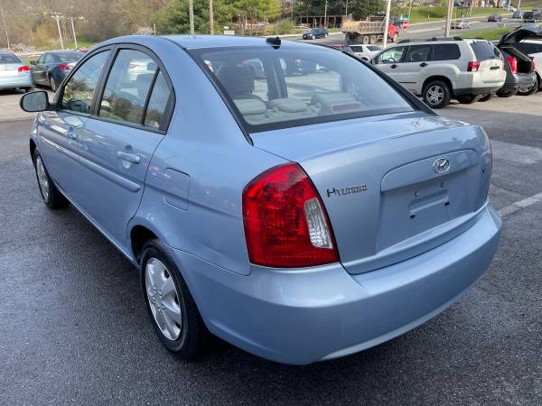 2011 Hyundai Accent GLS - - by dealer - vehicle for sale in Christiansburg, VA – photo 7