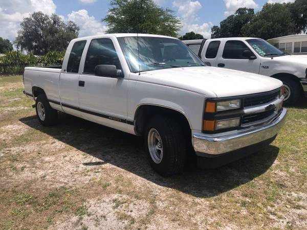 Work truck v8 pickup white for sale in North Fort Myers, FL – photo 2