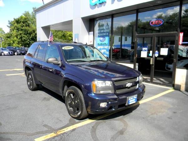 2007 Chevrolet TrailBlazer LT 4WD 4.2L 6 CYL. MID-SIZE SUV - cars &... for sale in Plaistow, NH – photo 4