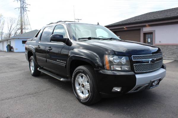 2010 Chevrolet Avalanche LT Stock 1568 - - by dealer for sale in Ontario, NY