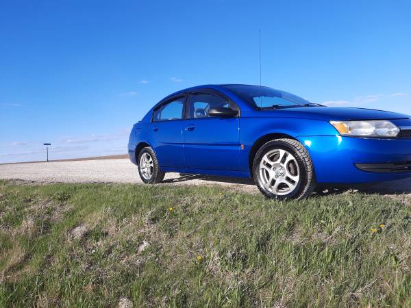 2004 Saturn ion level 2 for sale in Northfield, MN – photo 2