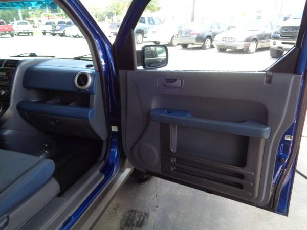 2005 Honda Element EX AWD - Sunroof - No Accident History - cars &... for sale in Gonzales, LA – photo 16