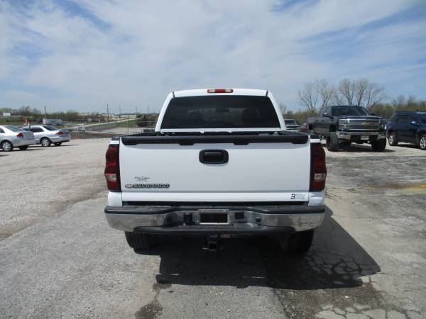 07 Chevy Silverado Crew 4x4 as low as 3000 down and 99 a week ! for sale in Oak Grove, MO – photo 6