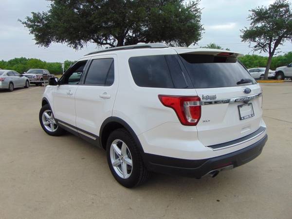 2018 Ford Explorer XLT ( Mileage: 36, 858! - - by for sale in Devine, TX – photo 24