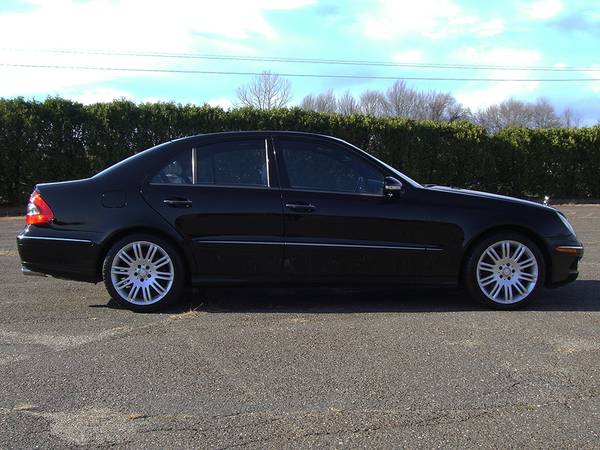 ► 2008 MERCEDES BENZ E350 4MATIC SPORT - ONE OWNER with ONLY 89k... for sale in East Windsor, CT – photo 2