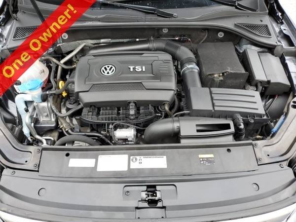 2017 Volkswagen Passat 1.8T SE for sale in Green Bay, WI – photo 15