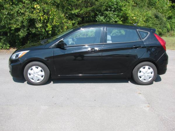 2017 HYUNDAI ACCENT HATCH SE...4CYL AUTO...53000 MILES...NICE!! for sale in Knoxville, TN – photo 3