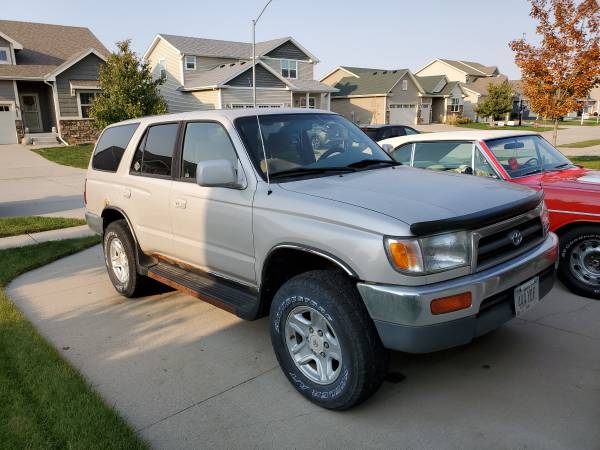 97 Toyota 4runner - cars & trucks - by owner - vehicle automotive sale for sale in Grimes, IA – photo 2