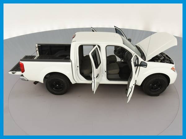 2018 Nissan Frontier Crew Cab SV Pickup 4D 5 ft pickup White for sale in Cleveland, OK – photo 20