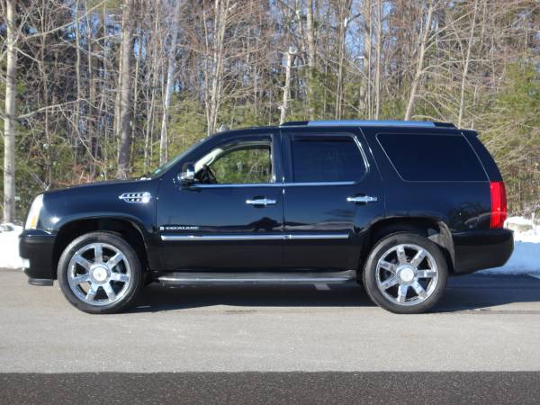 2009 Cadillac Escalade AWD - - by dealer - vehicle for sale in Derry, VT – photo 2