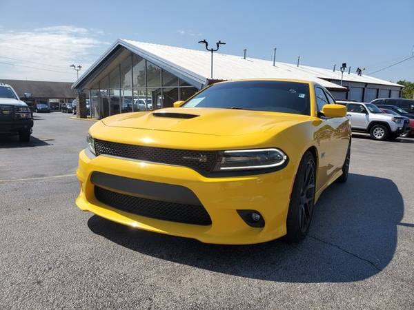 2017 Dodge Charger RWD R/T Scat Pack Sedan 4D Trades Welcome Financing for sale in Harrisonville, KS – photo 4