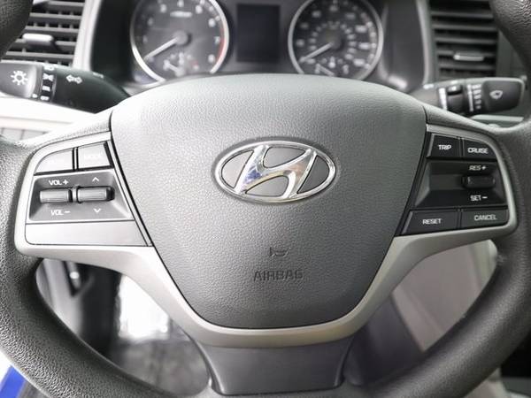 2017 Hyundai Elantra SE for sale in Lexington, NC – photo 15