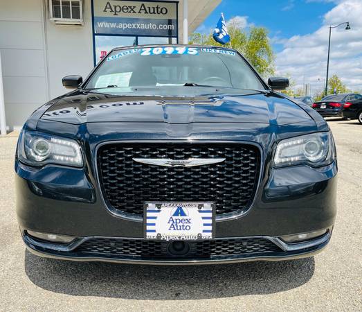 FULLY LOADED BEATS AUDIO 15 Chrysler 300 S AWD AWD for sale in Madison, WI – photo 2