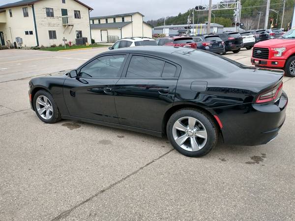 2015 Dodge Charger SXT - - by dealer - vehicle for sale in Cross Plains, WI – photo 4