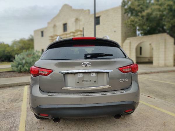 2016 INFINITY QX70 - cars & trucks - by dealer - vehicle automotive... for sale in San Antonio, TX – photo 13