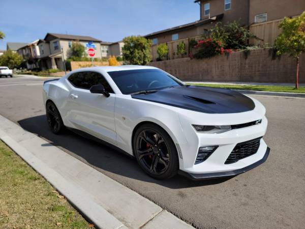 2018 camaro ss 1le must see for sale in Los Angeles, CA – photo 6