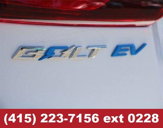 2021 Chevrolet Bolt EV 4D Wagon Premier - Chevrolet Summit White for sale in Novato, CA – photo 7