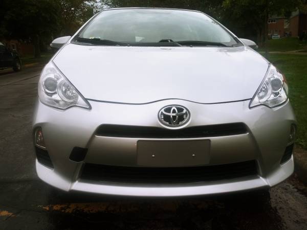 Toyota Prius Hybrid only 55,427 miles!!! $8,000 for sale in Ann Arbor, MI – photo 3