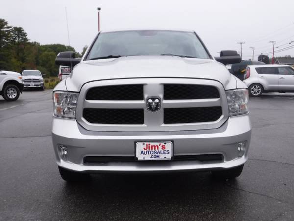 2013 RAM 1500 4WD Crew Cab 140.5 Express for sale in Auburn, ME – photo 8