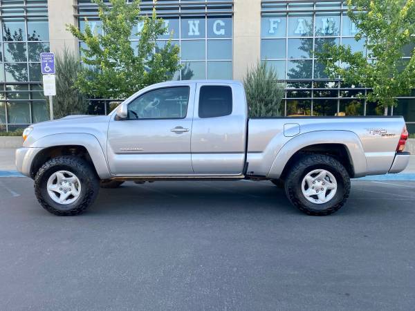 2006 Toyota Tacoma trd sport manual 6 speed 4x4 - - by for sale in Chico, CA – photo 10