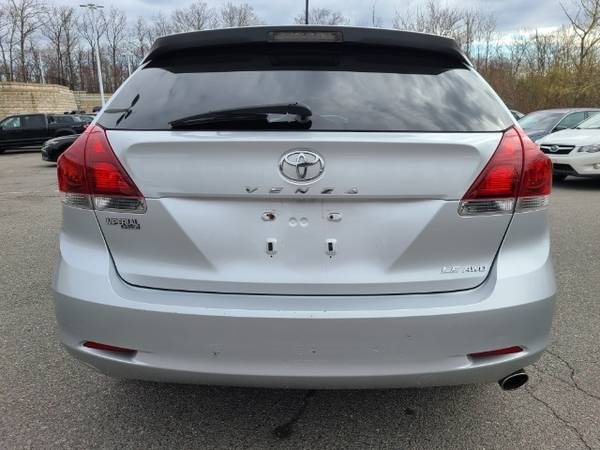 2013 Toyota Venza LE suv - - by dealer - vehicle for sale in Mendon, MA – photo 10