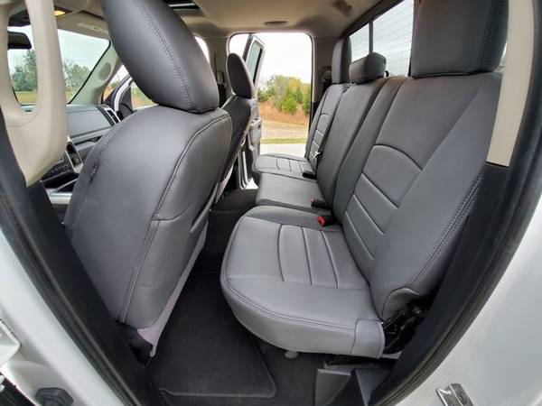 2014 Ram 1500 Quad Cab SLT Pickup 4D 6 1/3 ft 4WD V6, Turbo EcoDsl,... for sale in Hillsboro, IL – photo 14