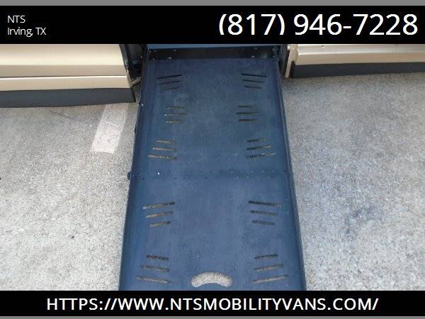 2012 TOYOTA SIENNA MOBILITY HANDICAPPED WHEELCHAIR POWER RAMP VAN for sale in Irving, OK – photo 20