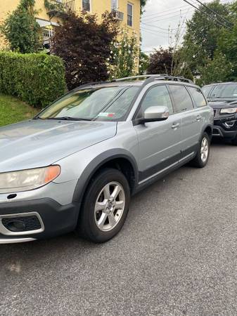 VOLVO XC70 2008 NICE 3700$ - cars & trucks - by owner - vehicle... for sale in Yonkers, NY – photo 3