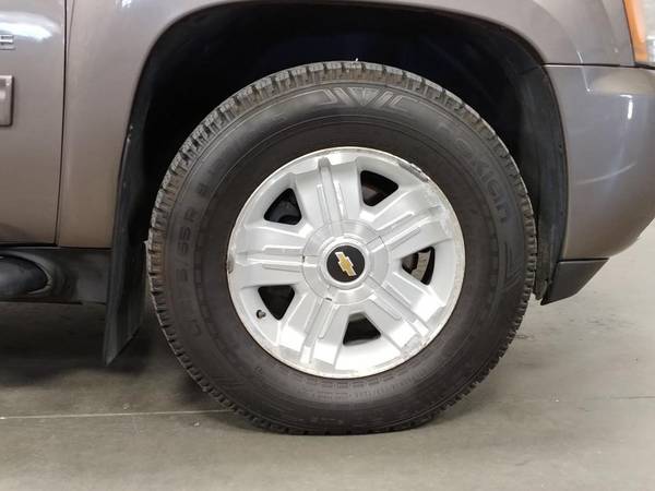 2011 CHEVY TAHOE - 4X4 - FLEX FUEL - NICE TIRES - - by for sale in Other, ID – photo 18