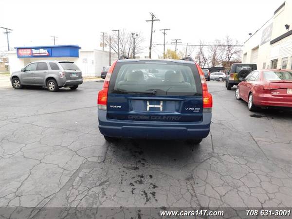 2001 Volvo V70 XC - cars & trucks - by dealer - vehicle automotive... for sale in Midlothian, IL – photo 5