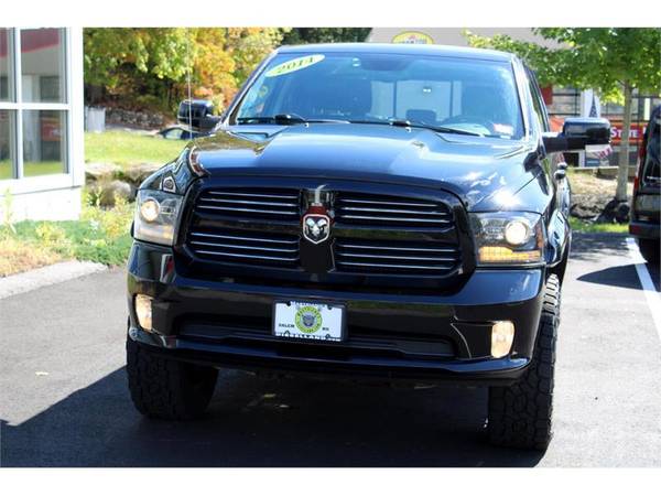 2014 RAM 1500 CREW CAB SPORT LOADED ALL THE OPTIONS !!! **FINANCING... for sale in Salem, CT – photo 3