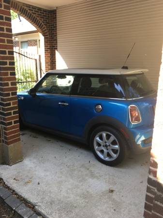 2009 Mini Cooper S - cars & trucks - by owner - vehicle automotive... for sale in Dallas, TX – photo 2