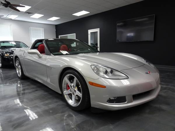 2005 Chevrolet Corvette - - by dealer - vehicle for sale in Waterloo, WI – photo 3