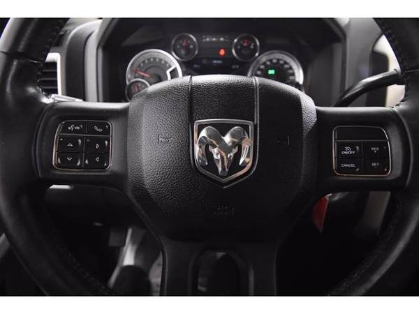 2013 Ram 1500 truck Outdoorsman 4WD Crew Cab $0.00 PER MONTH! - cars... for sale in Rockford, IL – photo 10