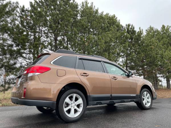 2013 SUBARU OUTBACK 2 5 PREM AWD 6 SPEED ROOF SUPER CLEAN! - cars & for sale in Minneapolis, MN – photo 8