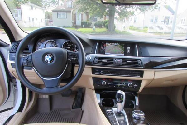 2015 BMW 528i 528i xDrive AWD 4dr Sedan Sedan - cars & trucks - by... for sale in Uniondale, NY – photo 18